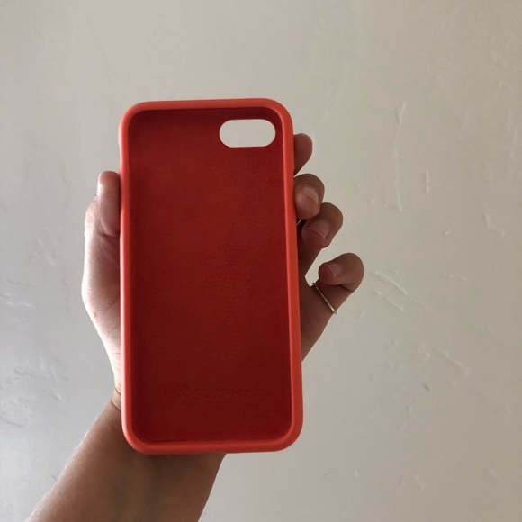 iPhone 8 Case Liquid Silicone - Picture 2 of 2